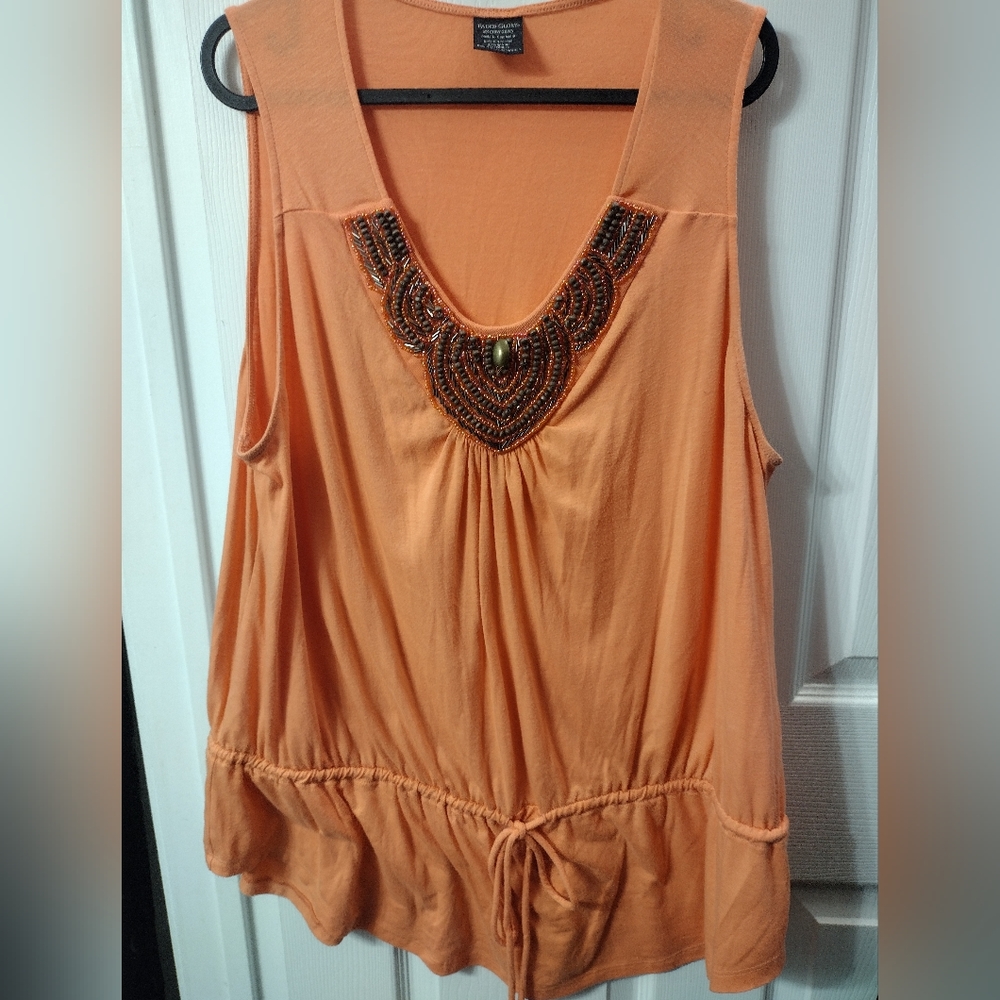 Women's sleeveless top